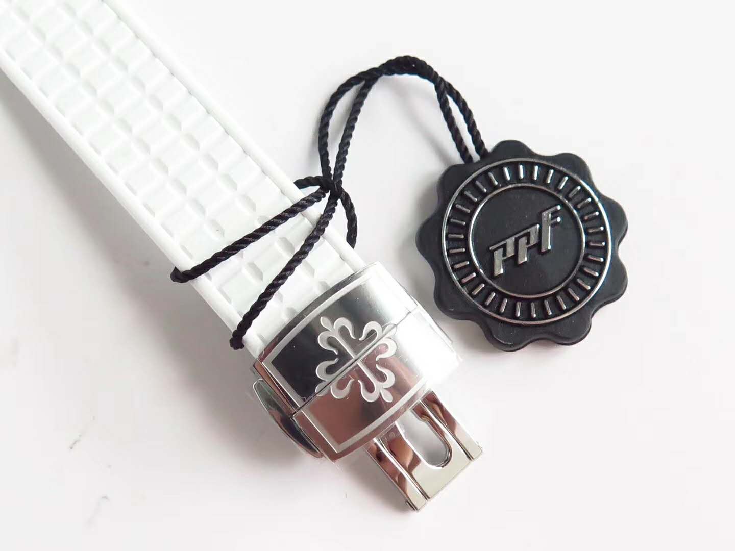 Aquanaut Luce 5067A-011 White Dial in Steel