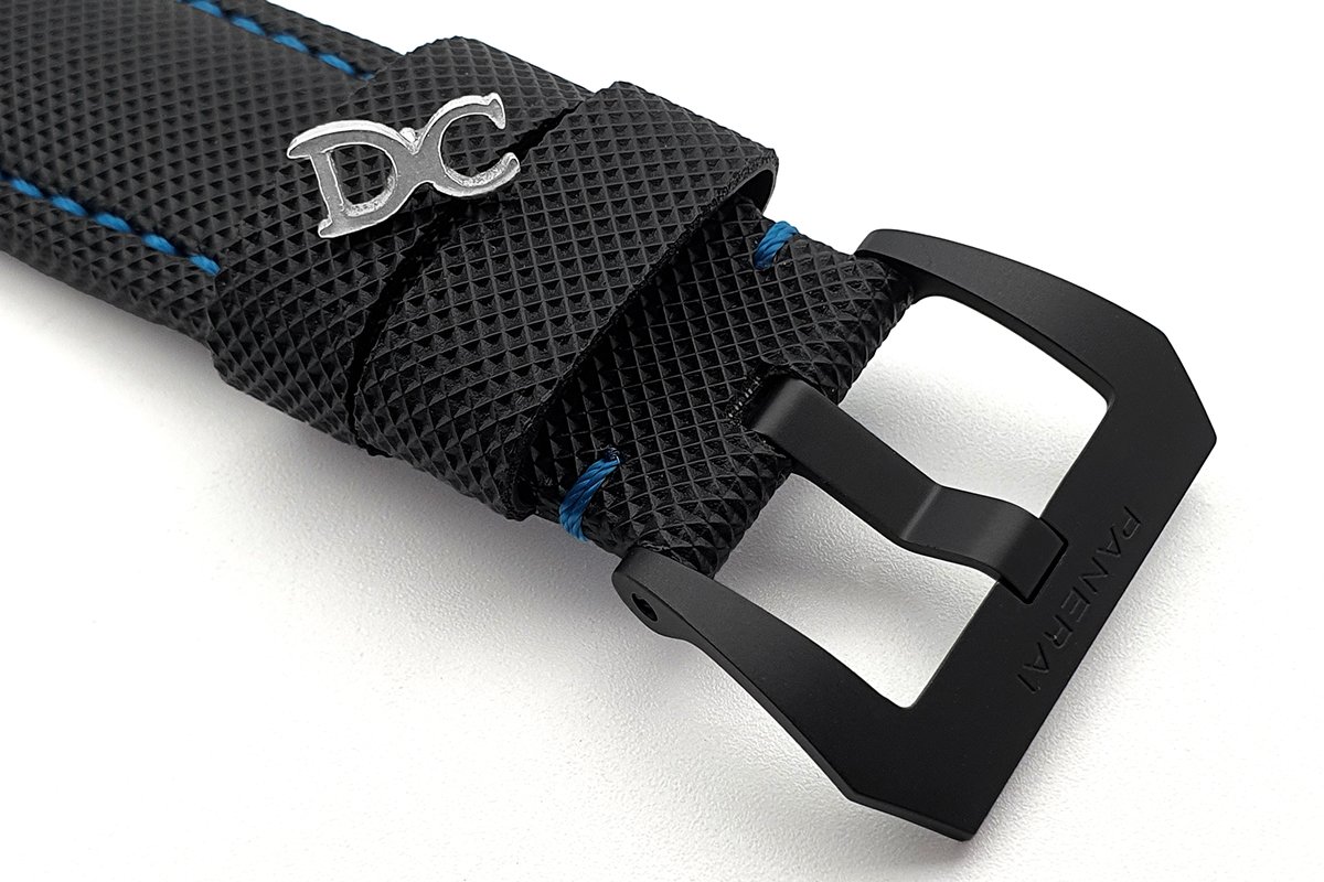 Pam1661 Luminor Marina Carbotech 44mm