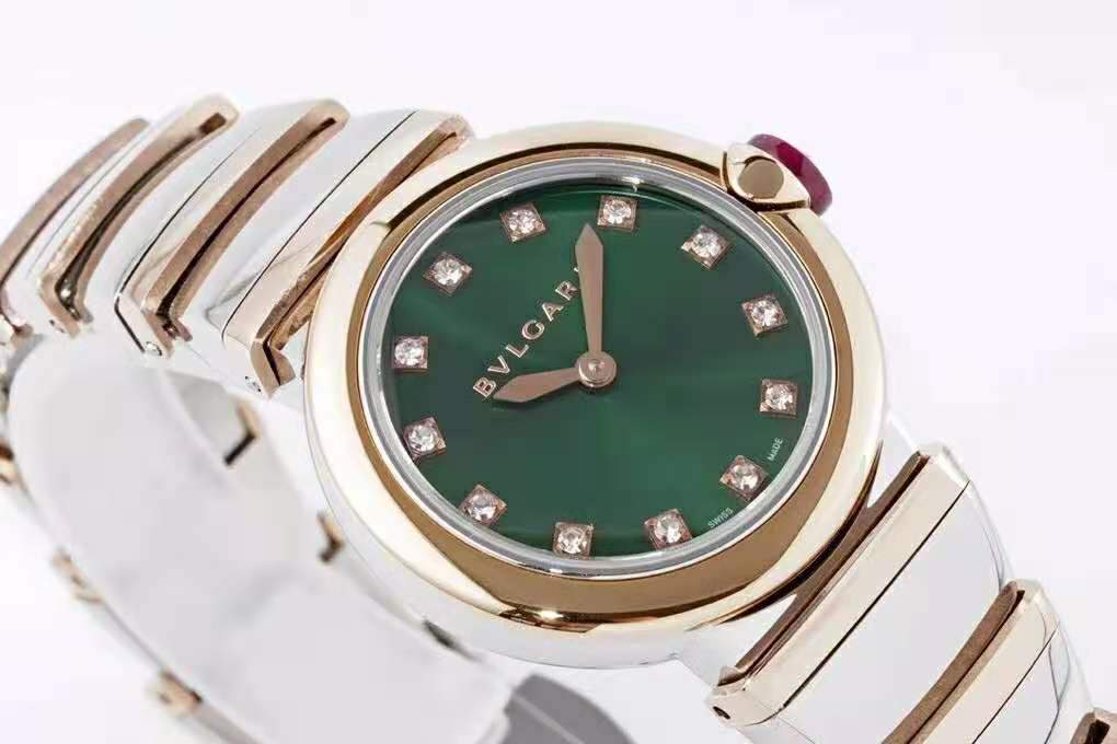Lvcea Emerald Green Dial in Rose Gold/Steel