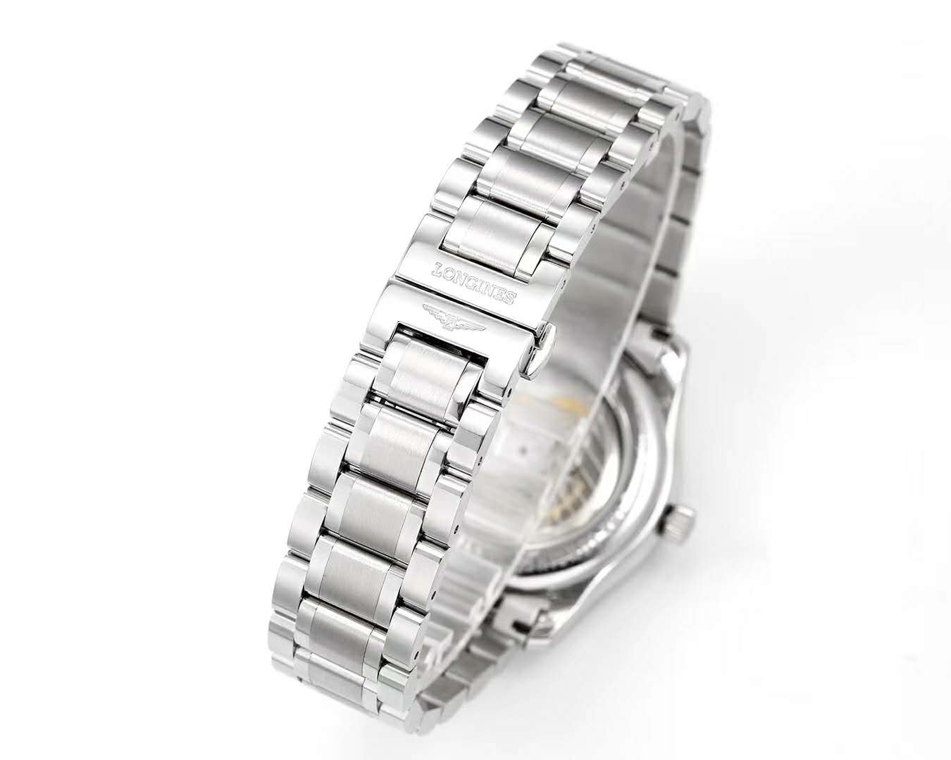 Master Collection Moonphrase White Dial on Bracelet