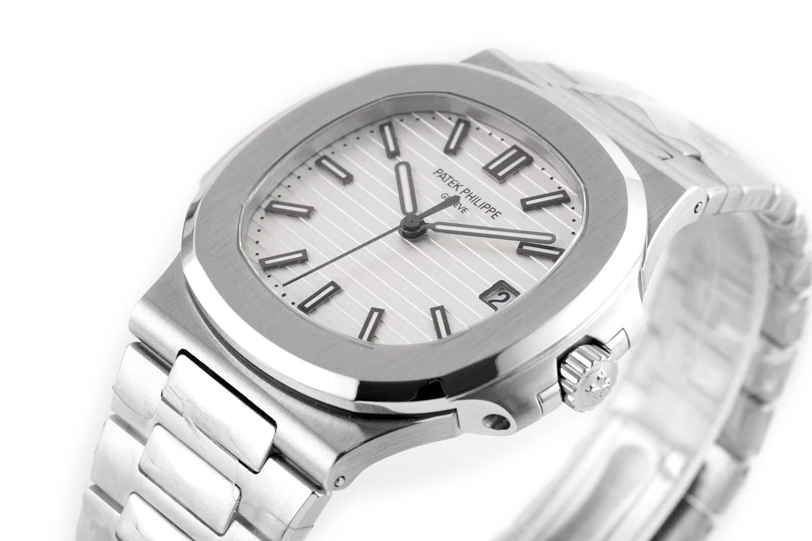 Nautilus Jumbo 5711/1A-011 White Dial