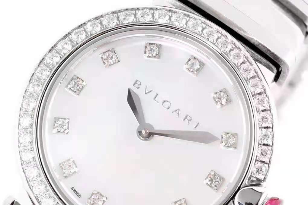 Lvcea Silver Dial in Steel with D1am0nd Bezel