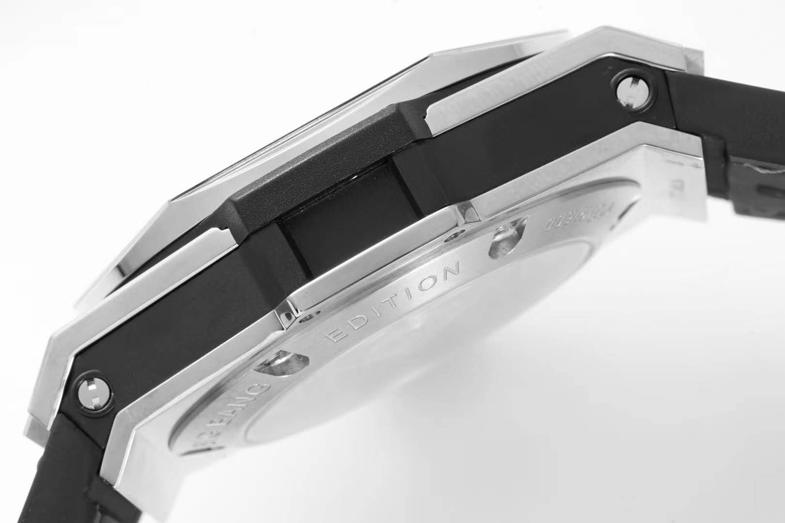 Big Bang Unico Sang Bleu in Steel on Brown Leather Strap