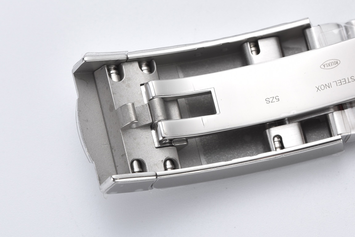 Oyster Perpetual 41mm Bright Blue Dial 124300